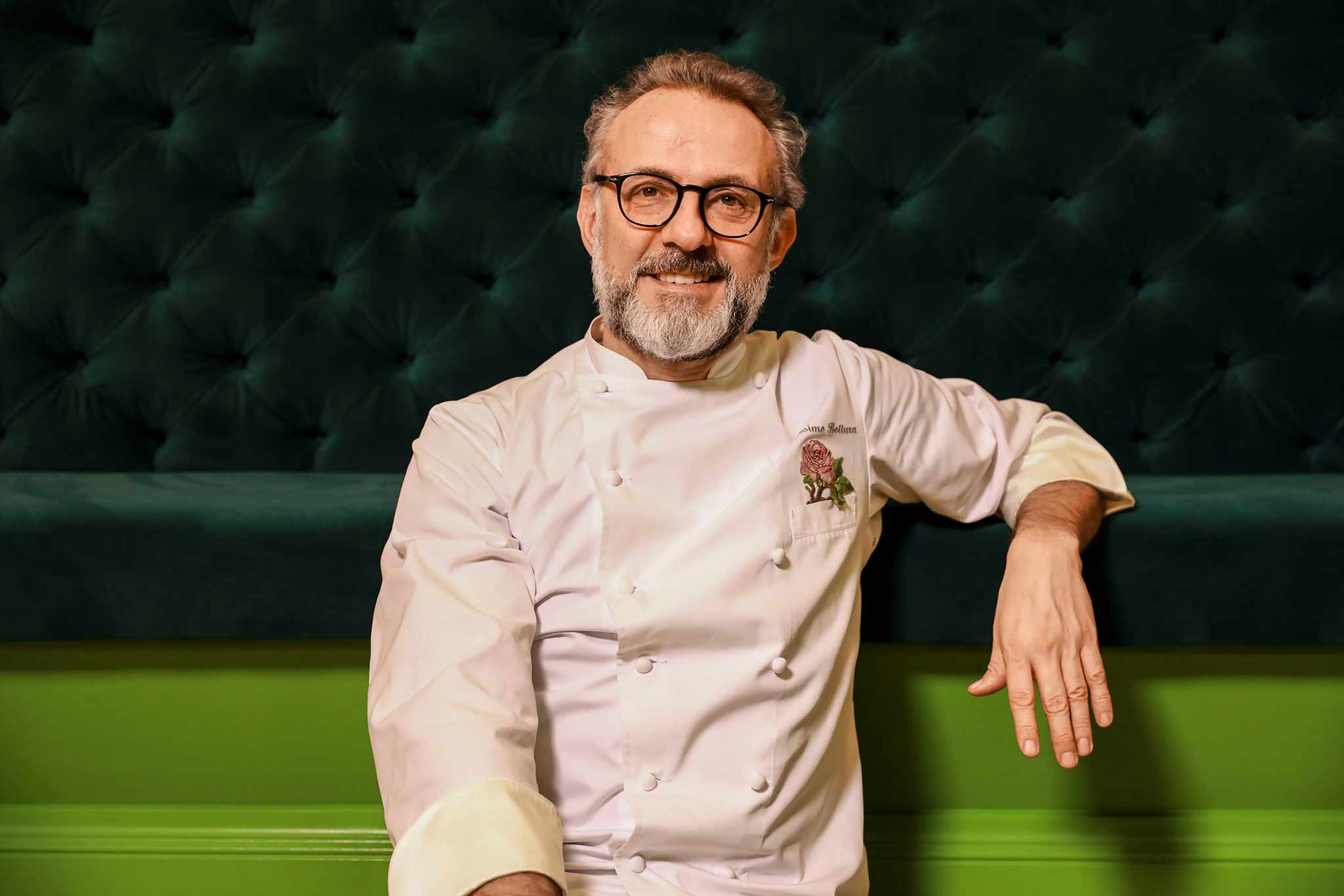 Bếp trưởng của chuỗi nh&agrave; h&agrave;ng Gucci, Massimo Bottura.