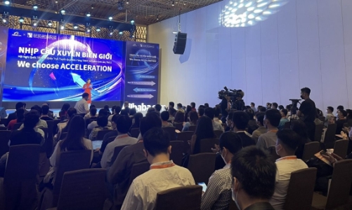 Cơ hội tăng tốc xuất khẩu từ kinh doanh xuyên biên giới