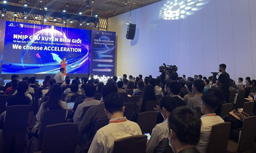 Hội nghị Quốc tế xuất khẩu trực tuyến qua nền tảng thương mại điện tử Alibaba.com
