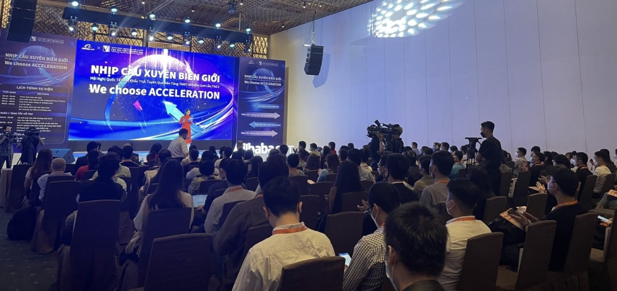 Hội nghị Quốc tế xuất khẩu trực tuyến qua nền tảng thương mại điện tử Alibaba.com 