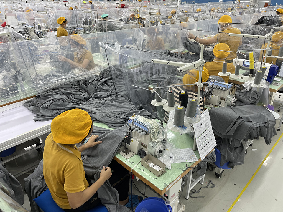 Đề xuất cho F0, F1 đi l&agrave;m của Bộ Y tế nhận được sự đồng thuận của nhiều doanh nghiệp tại TP.HCM trong bối cảnh nguồn lao động bị thiếu hụt.