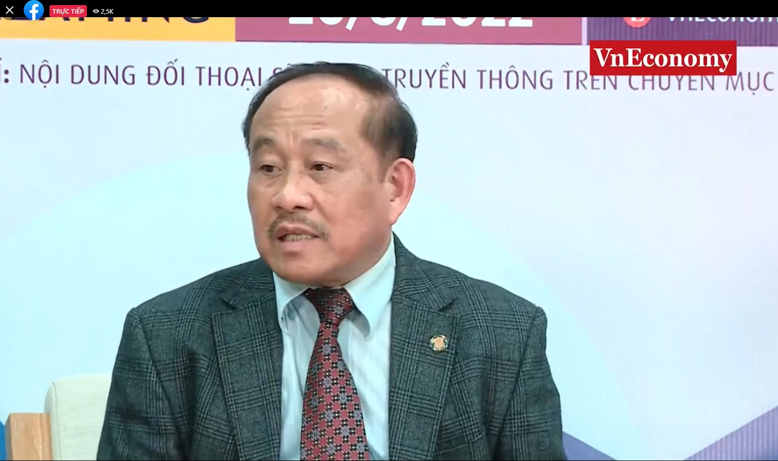 Ông Nguyễn Huy Nga, nguyên Cục trưởng Cục Y tế dự phòng, Bộ Y tế tại Đối thoại ngày 20/3. Ảnh: Chu Xuân Khoa.