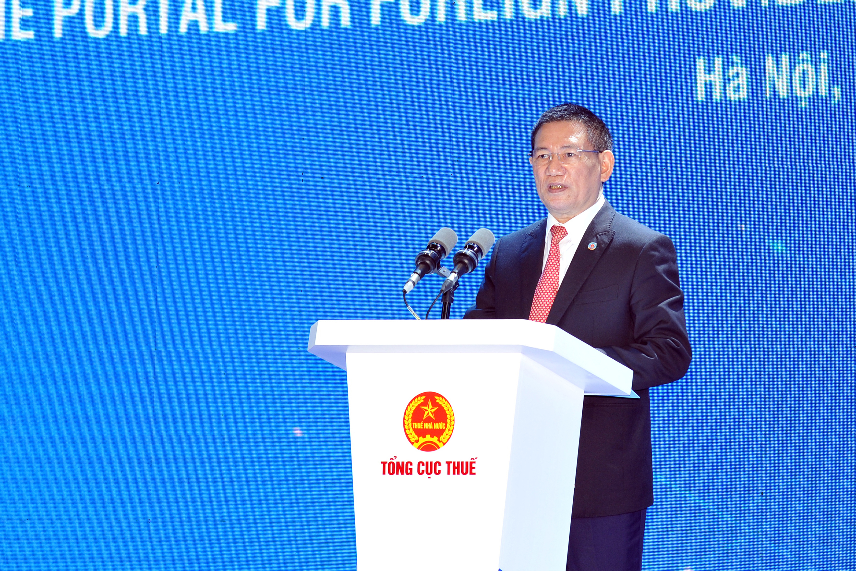 Bộ trưởng Bộ Tài chính Hồ Đức Phớc phát biểu chào mừng và chỉ đạo hội nghị.