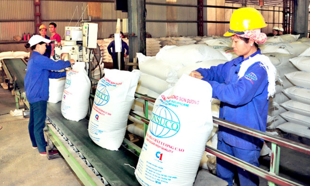 Đường sản xuất trong nước vẫn đang bị chèn ép bởi đường lậu.