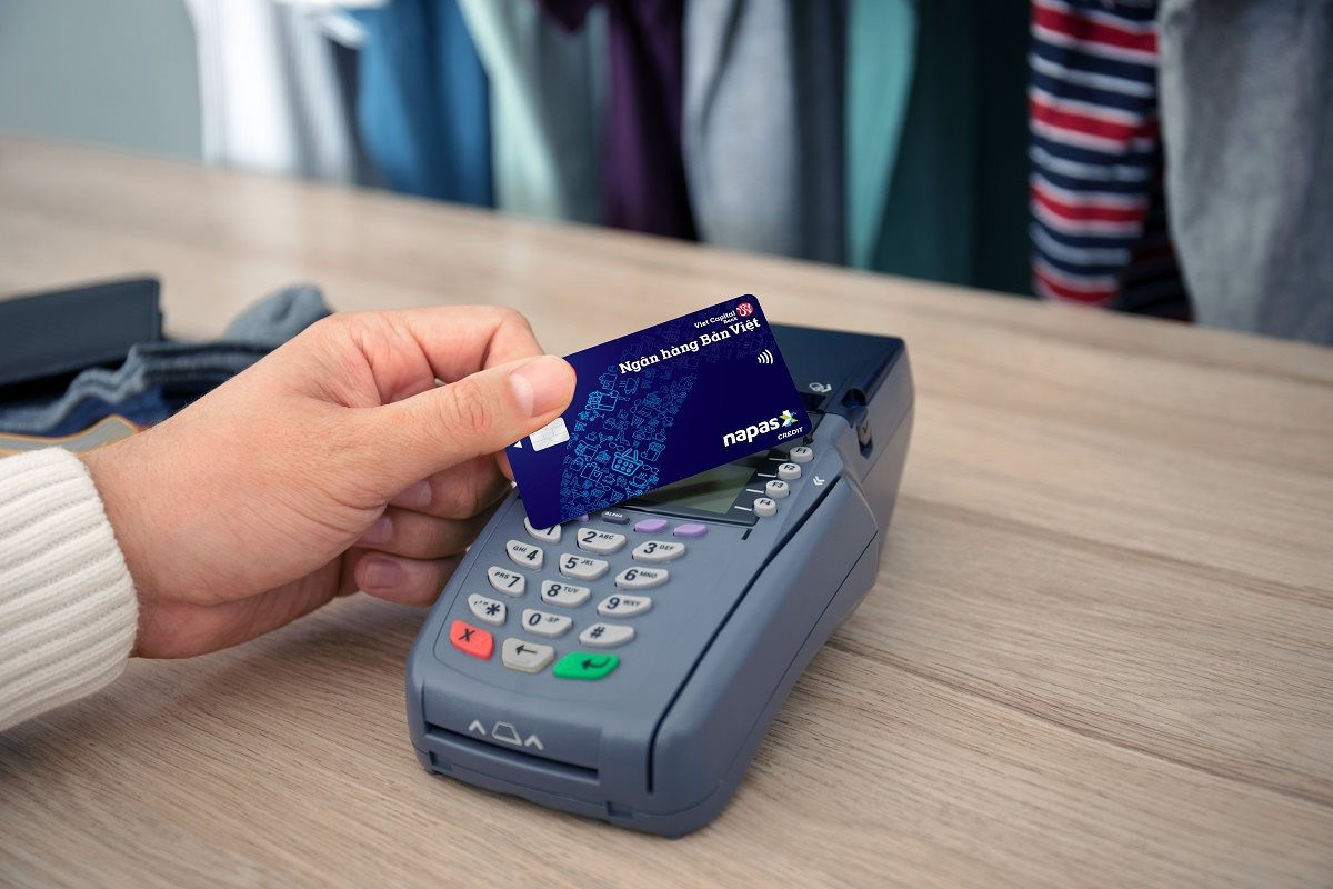 Các tổ chức thẻ đang tìm cách chiếm lĩnh thị trường nội địa một cách chật vật