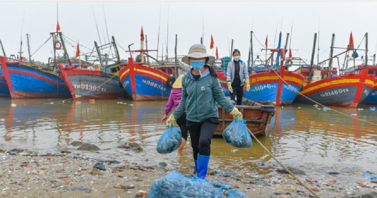 Tình trạng tàu cá nằm bờ ngày càng nhiều.