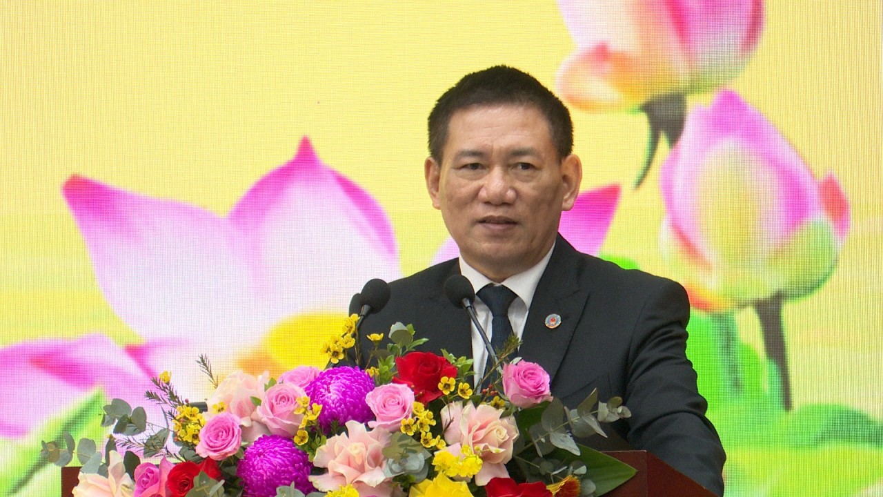 Bộ trưởng Bộ T&agrave;i ch&iacute;nh Hồ Đức Phớc ph&aacute;t biểu tại lễ b&agrave;n giao.