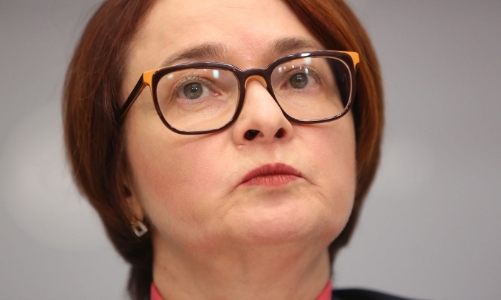 Cuộc khủng hoảng của bà Nabiullina, Thống đốc Ngân hàng Trung ương được ca ngợi của Nga