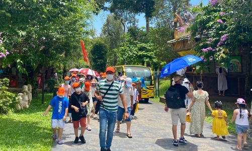 Nhân lực ngành du lịch trong giai đoạn “bình thường mới”