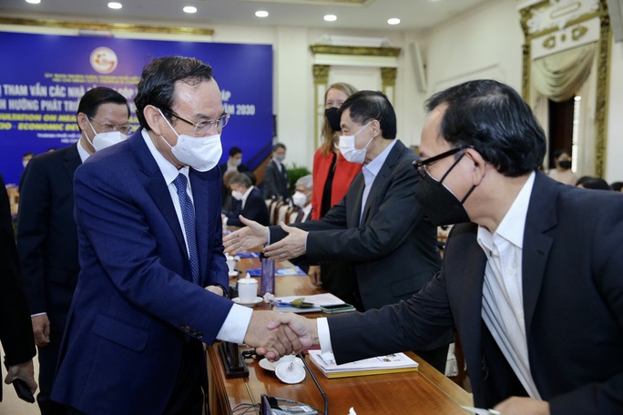 L&atilde;nh đạo TP.HCM gặp gỡ c&aacute;c nh&agrave; đầu tư ng&agrave;y 22/3/2022 - Ảnh: ITN.