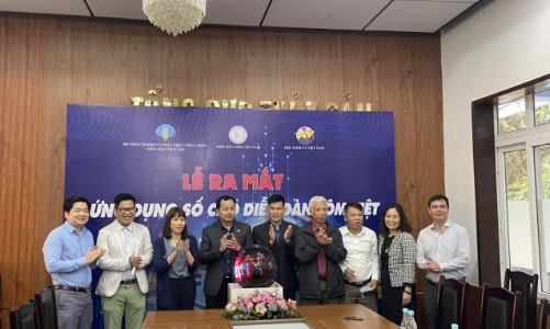 Ra mắt ứng dụng số cho Diễn đàn tôm Việt