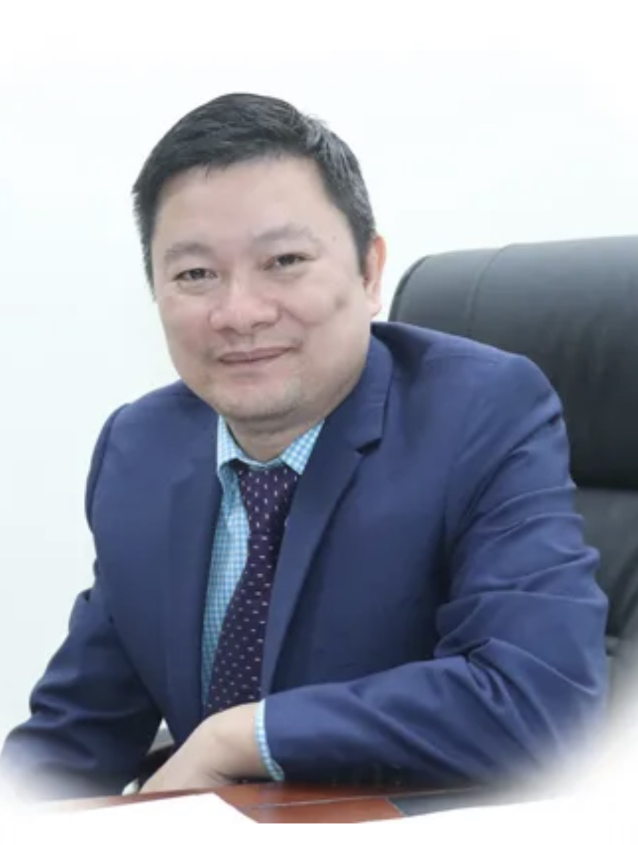 Theo &ocirc;ng T&ocirc; Đức - Ch&aacute;nh văn ph&ograve;ng Quốc gia giảm ngh&egrave;o, chưa bao giờ c&ocirc;ng t&aacute;c giảm ngh&egrave;o quốc gia đối mặt với nhiều kh&oacute; khăn th&aacute;ch thức như thời điểm n&agrave;y. Thi&ecirc;n tai, dịch bệnh c&oacute; thể l&agrave;m gia tăng đ&aacute;ng kể số hộ ngh&egrave;o, nhất l&agrave; ngh&egrave;o đ&ocirc; thị.