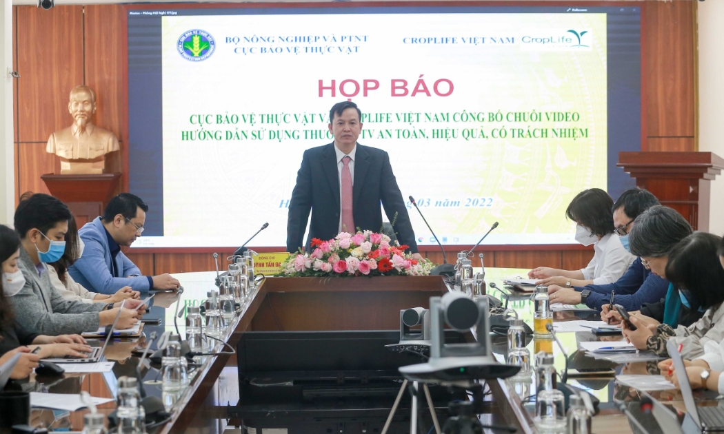 Họp báo công bố phát hành chuỗi vIdeo về bảo vệ thực vật.