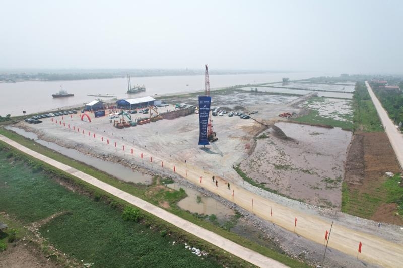 Construction of multi-purpose port in Ninh Binh gets underway