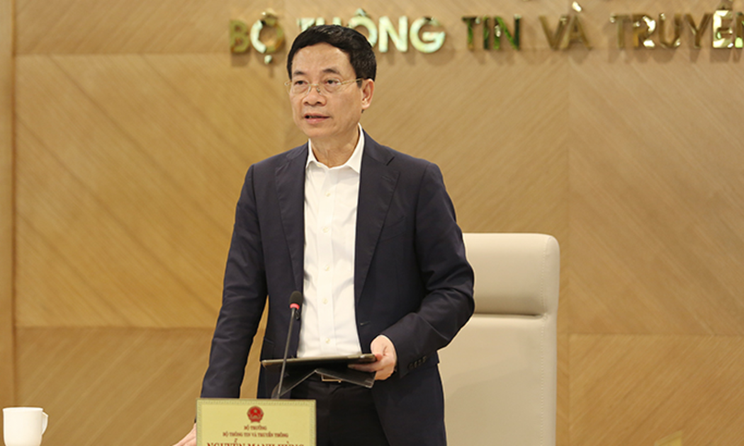 Bộ trưởng Bộ Thông tin và Truyền thông Nguyễn Mạnh Hùng.