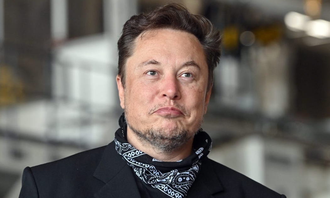 Musk đã viết trên Twitter rằng có vẻ ông đã tái nhiễm Covid-19, nhưng hầu như không có triệu chứng gì. 
