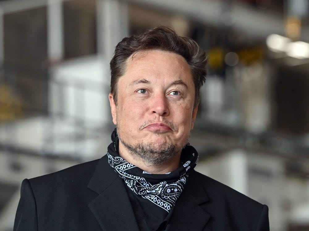 Musk đã viết trên Twitter rằng có vẻ ông đã tái nhiễm Covid-19, nhưng hầu như không có triệu chứng gì. 