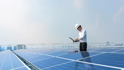 South Korean and UK corporations promoting renewable energy
