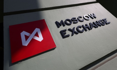 Đồng Rúp tăng giá mạnh, chứng khoán Nga gắng hồi phục sau 1 tháng đóng cửa