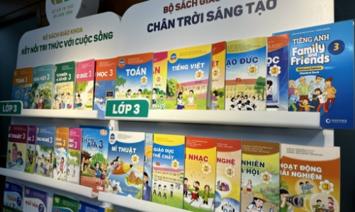 Chương trình giáo dục mới áp dụng ở khối lớp 3, 7 và 10 có nhiều môn học bắt buộc