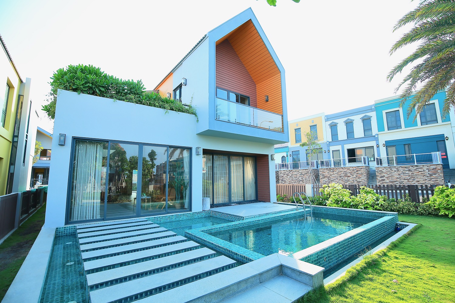 Biệt thự biển trải nghiệm trong phân kỳ The Tropicana thuộc dự án NovaWorld Ho Tram.