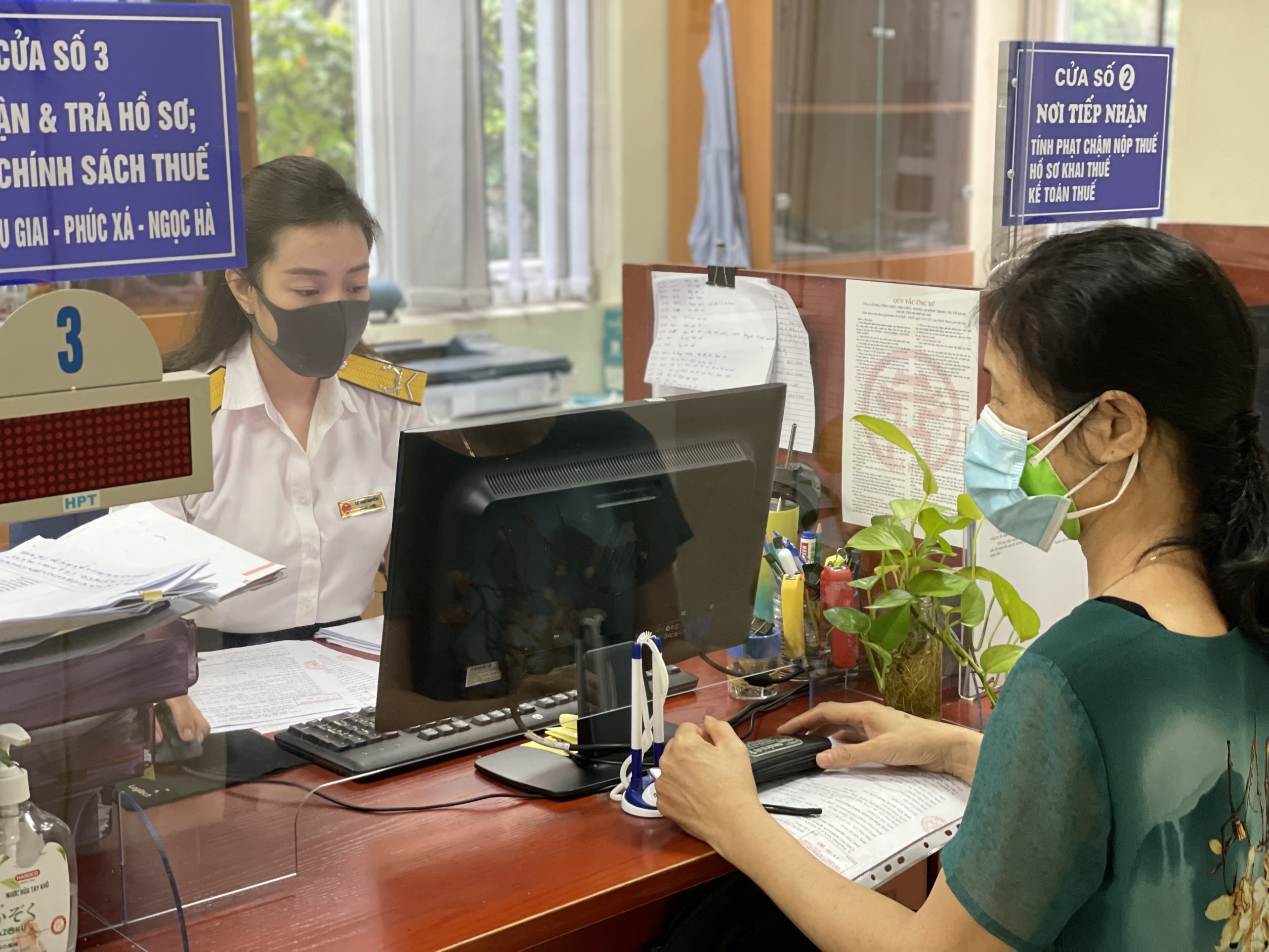Ngành thuế khẩn trương hoàn thành các cuộc thanh kiểm tra còn tồn từ năm 2021 chuyển sang và triển khai thực hiện thanh kiểm tra theo kế hoạch năm 2022.