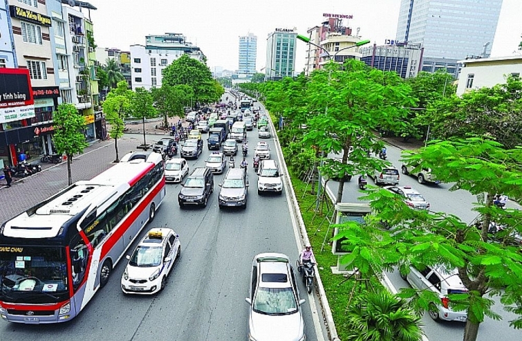 Đầu tư của IFC tại Việt Nam đã tăng mạnh trong 5 năm qua, mở rộng từ đầu tư vào các định chế tài chính-ngân hàng sang các lĩnh vực khác, tập trung vào cơ sở hạ tầng, năng lượng tái tạo, và kinh doanh nông nghiệp cũng như thúc đẩy các sáng kiến đổi mới sáng tạo và thông minh liên quan tới biến đổi khí hậu.