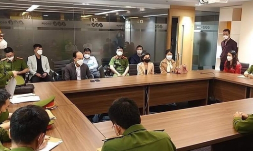 Khởi tố, bắt tạm giam Trịnh Thị Minh Huế, đồng phạm với Trịnh Văn Quyết trong vụ án thao túng chứng khoán