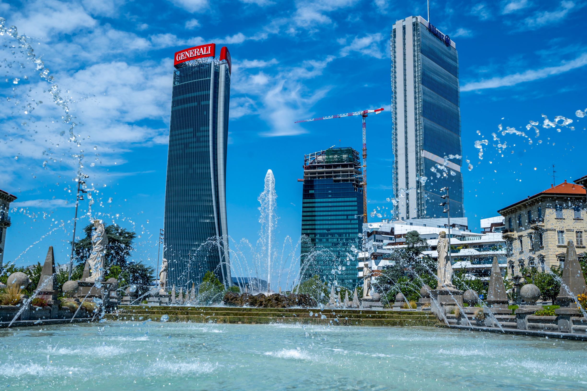 Generali Việt Nam là thành viên của Generali, tập đoàn bảo hiểm và quản lý tài sản hàng đầu thế giới đến từ Italia.