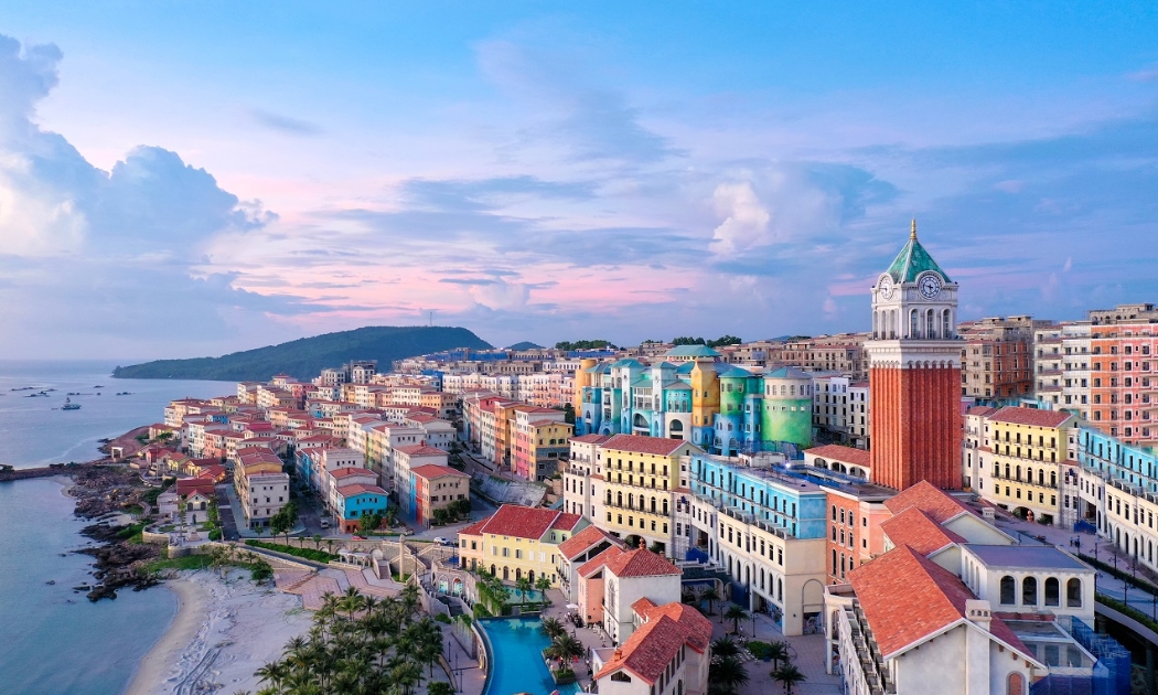“Thị trấn Địa Trung Hải” Sun Premier Village Primavera (Phú Quốc) - một quần thể được phát triển bởi Sun Property. Ảnh Sun Property.
