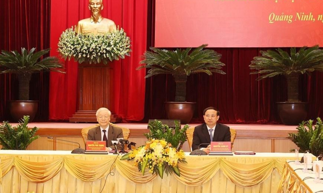 Tổng Bí thư Nguyễn Phú Trọng làm việc với cán bộ chủ chốt tỉnh Quảng Ninh. Ảnh: TTXVN
