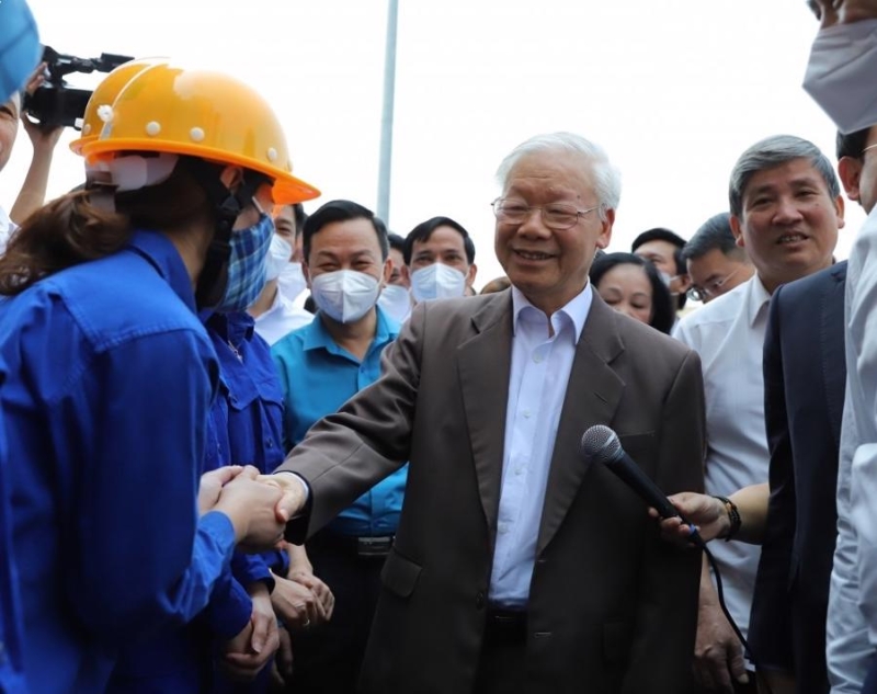 Party General Secretary: Quang Ninh should promote itself