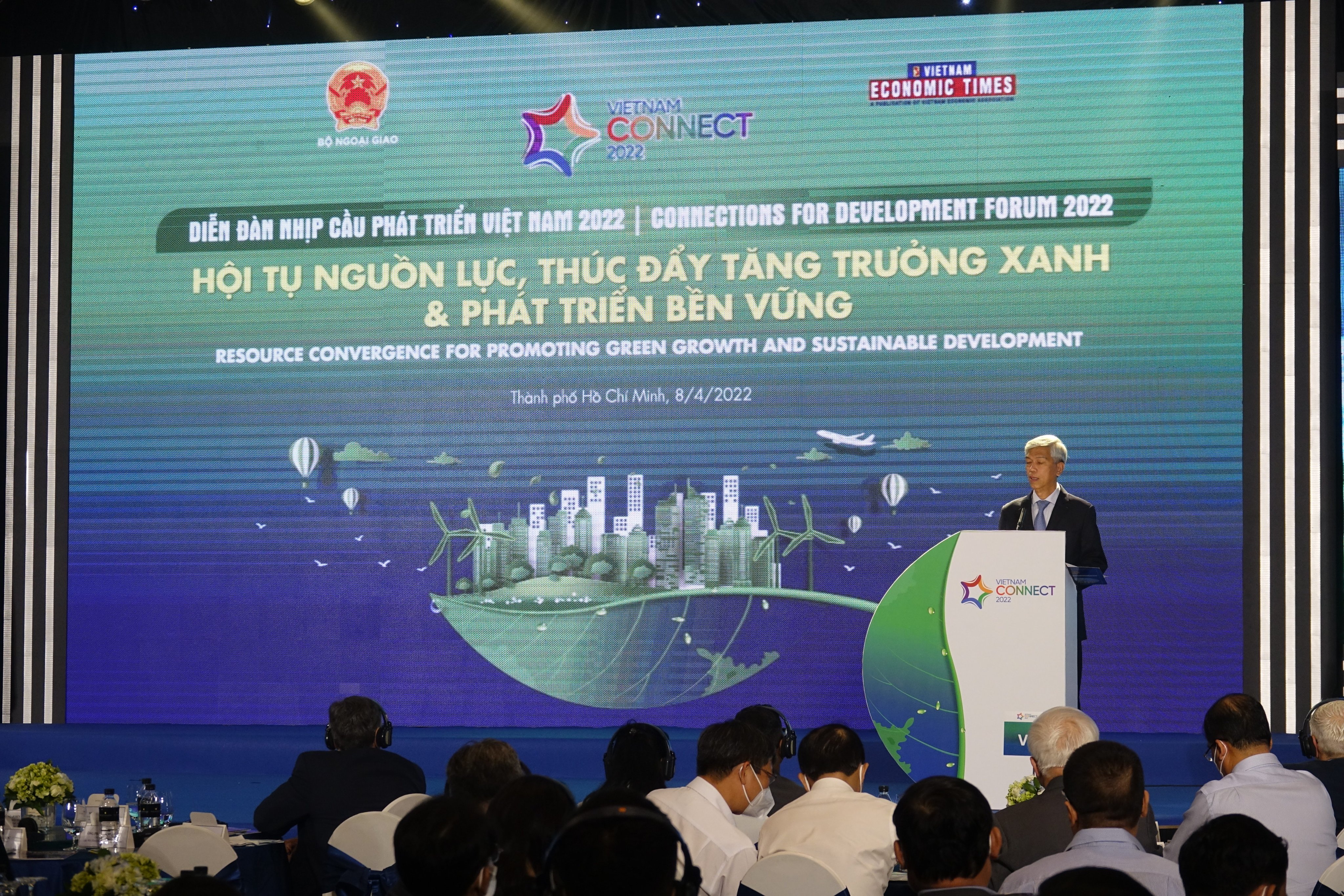 To&agrave;n cảnh diễn đ&agrave;n. Ảnh - Việt Tuấn.&nbsp;