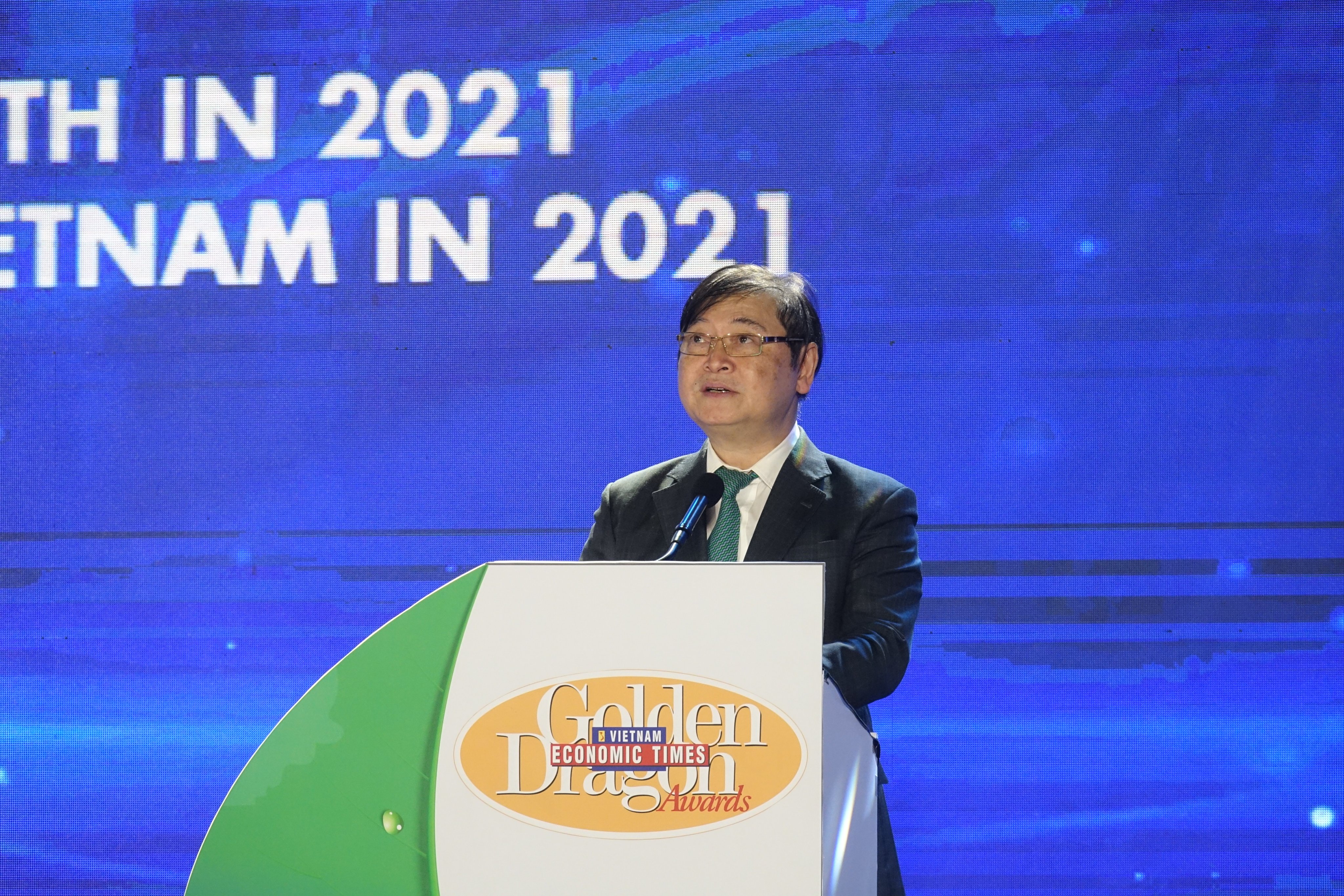 TS Phan Xuân Dũng, Chủ tịch Liên hiệp các Hội Khoa học Kỹ Thuật Việt Nam phát biểu tại Lễ vinh danh các doanh nghiệp FDI tiêu biểu năm 2022.