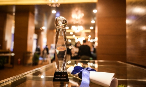 Oriflame được vinh danh tại chương trình Rồng Vàng năm 2022