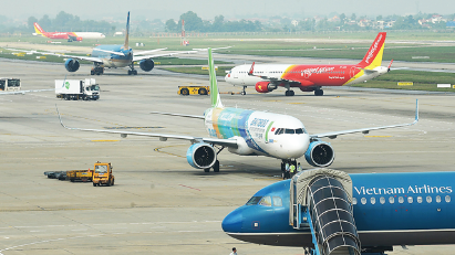 Uncertainties continue for airlines