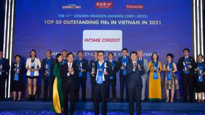 Home Credit Vietnam honored to be in top 50 outstanding foreign investors in 2021-2022