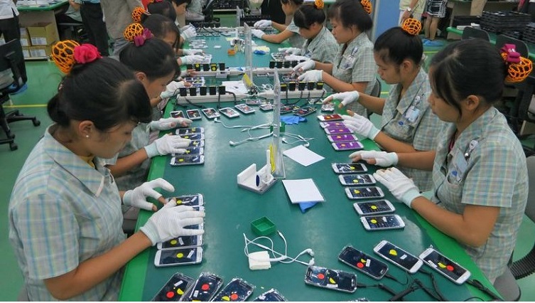 Xuất khẩu điện thoại và linh kiện dẫn đầu trong nhóm hàng trên 5 tỷ USD.