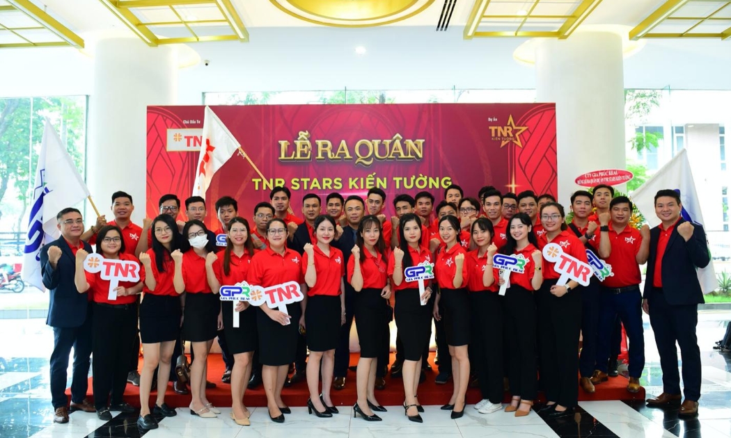 Lễ ra quân dự án TNR Stars Kiến Tường được tổ chức tại Trung tâm hội nghị Riverside Palace, Tp.HCM ngày 14/4 vừa qua.