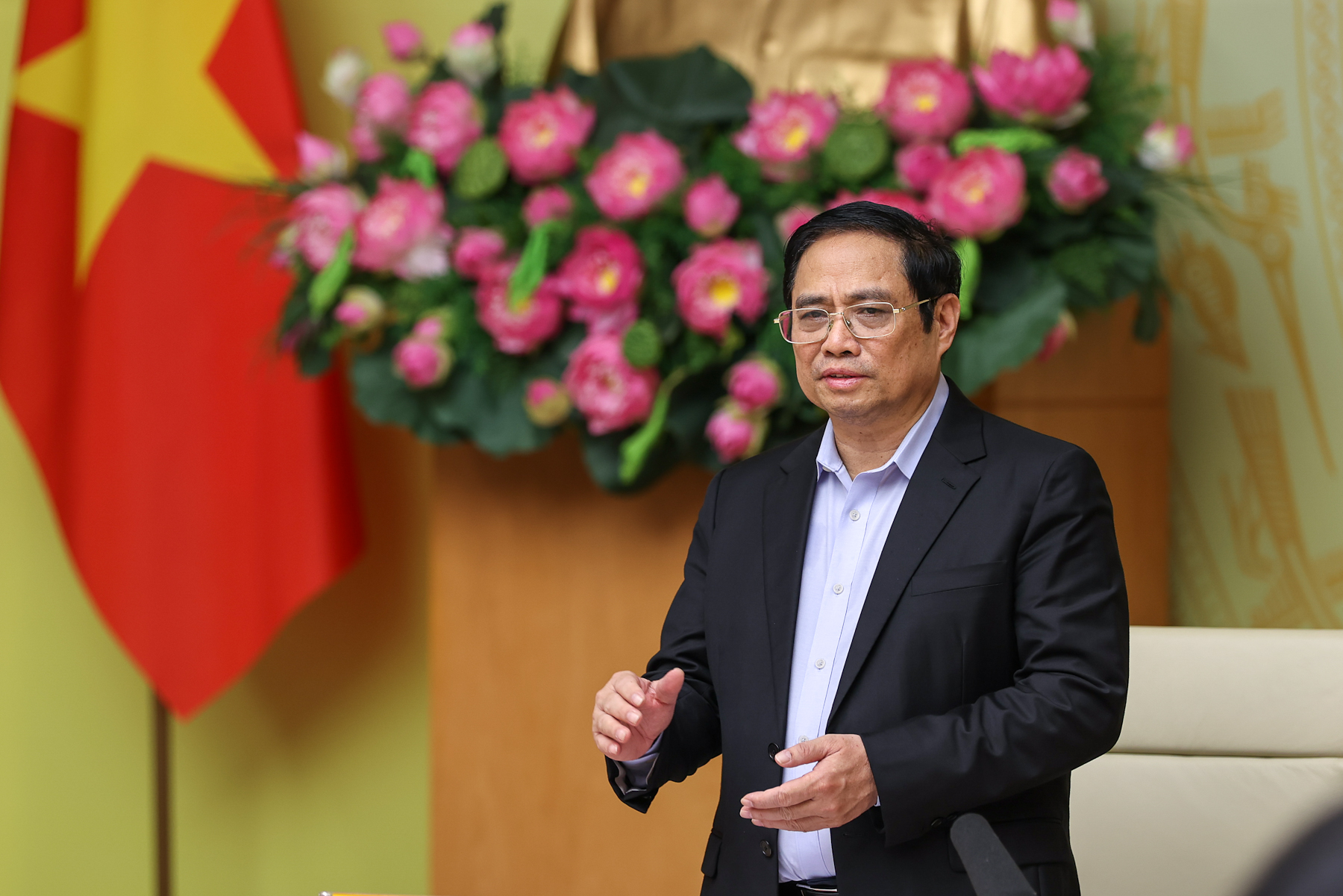 Thủ tướng Phạm Minh Chính phát biểu tại phiên họp - Ảnh: VGP