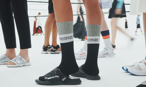 Onitsuka Tiger chào hè bằng BST sandals dành cho mọi lứa tuổi