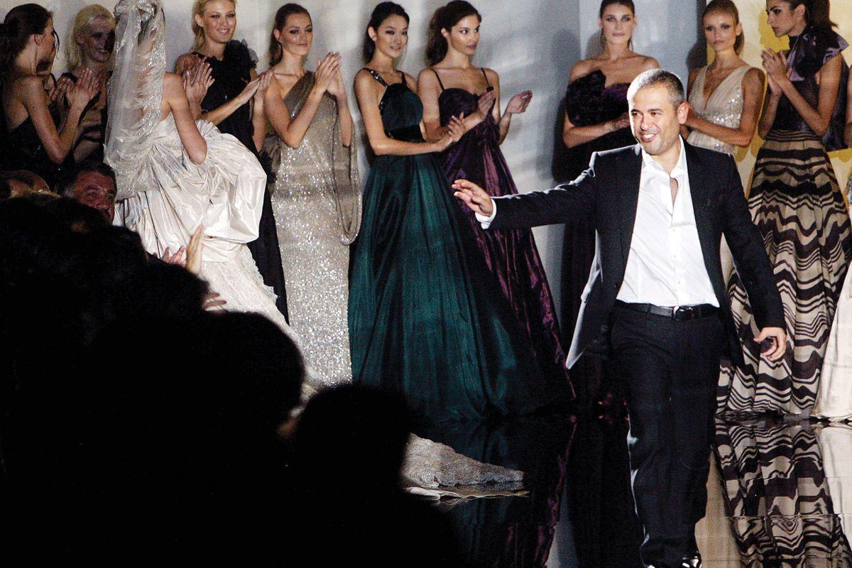 Elie Saab, nhà thiết kế Liban đã may đo chiếc váy cưới cho Son Ye Jin và nhiều người nổi tiếng, giới quý tộc trên thế giới. Ảnh: Elie Saab.