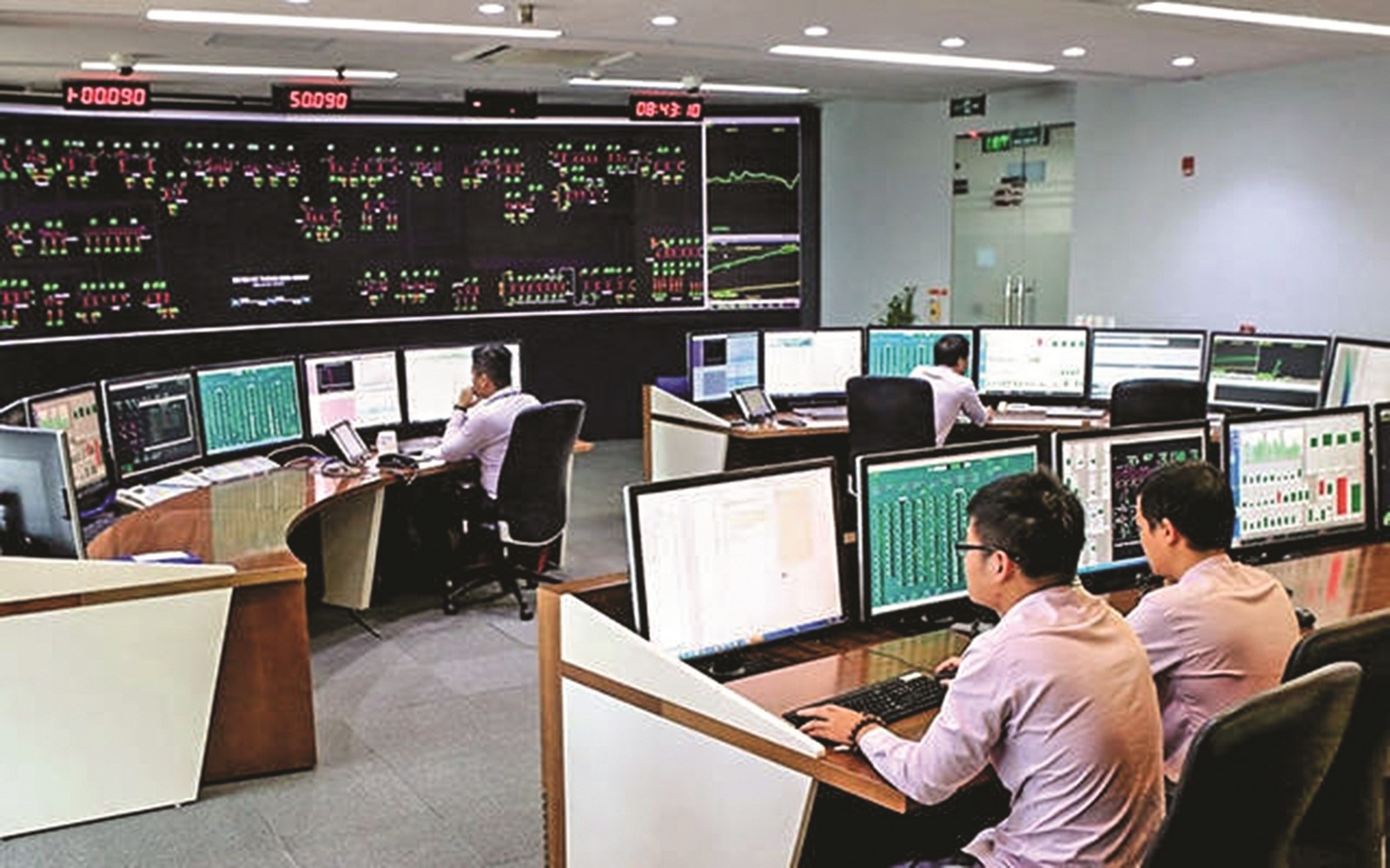 Chuyển đổi số là việc phải làm ngay.