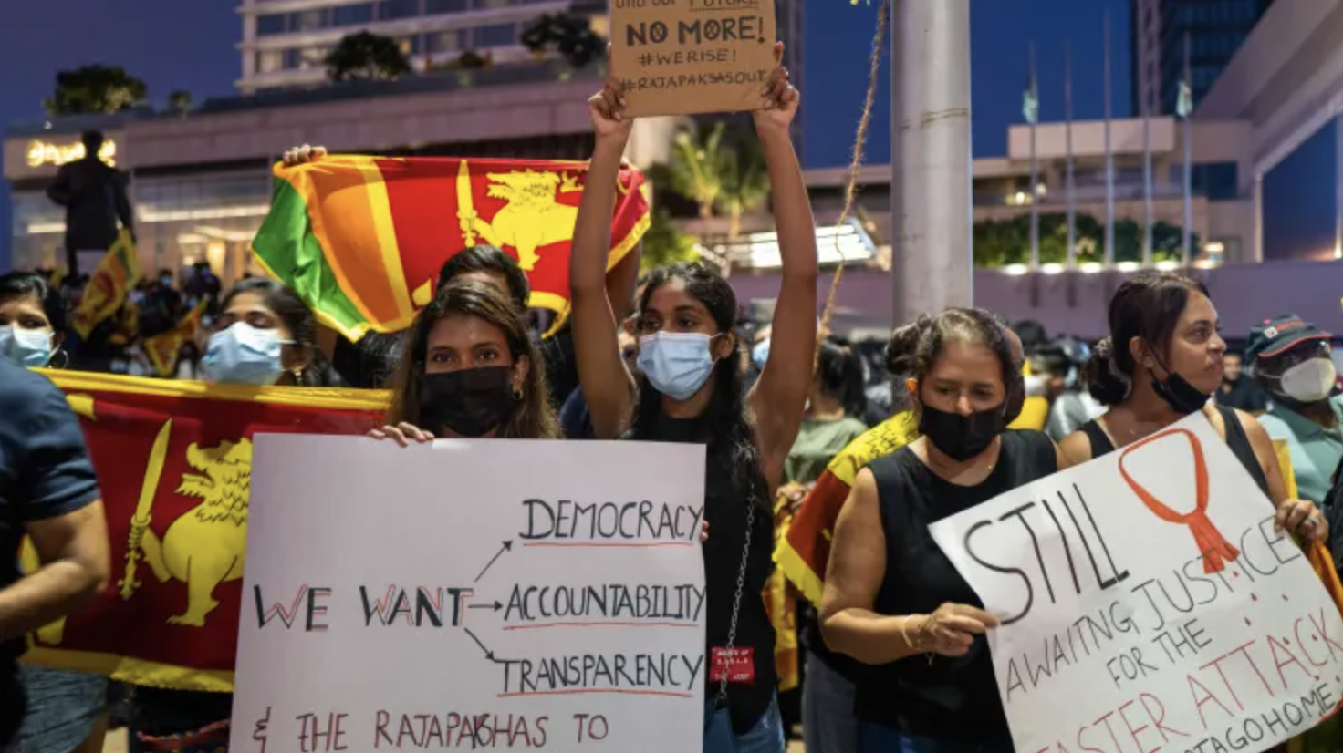 Biểu tình ở thủ đô Colombo của Sri Lanka hôm 17/4 - Ảnh: Getty/CNBC.