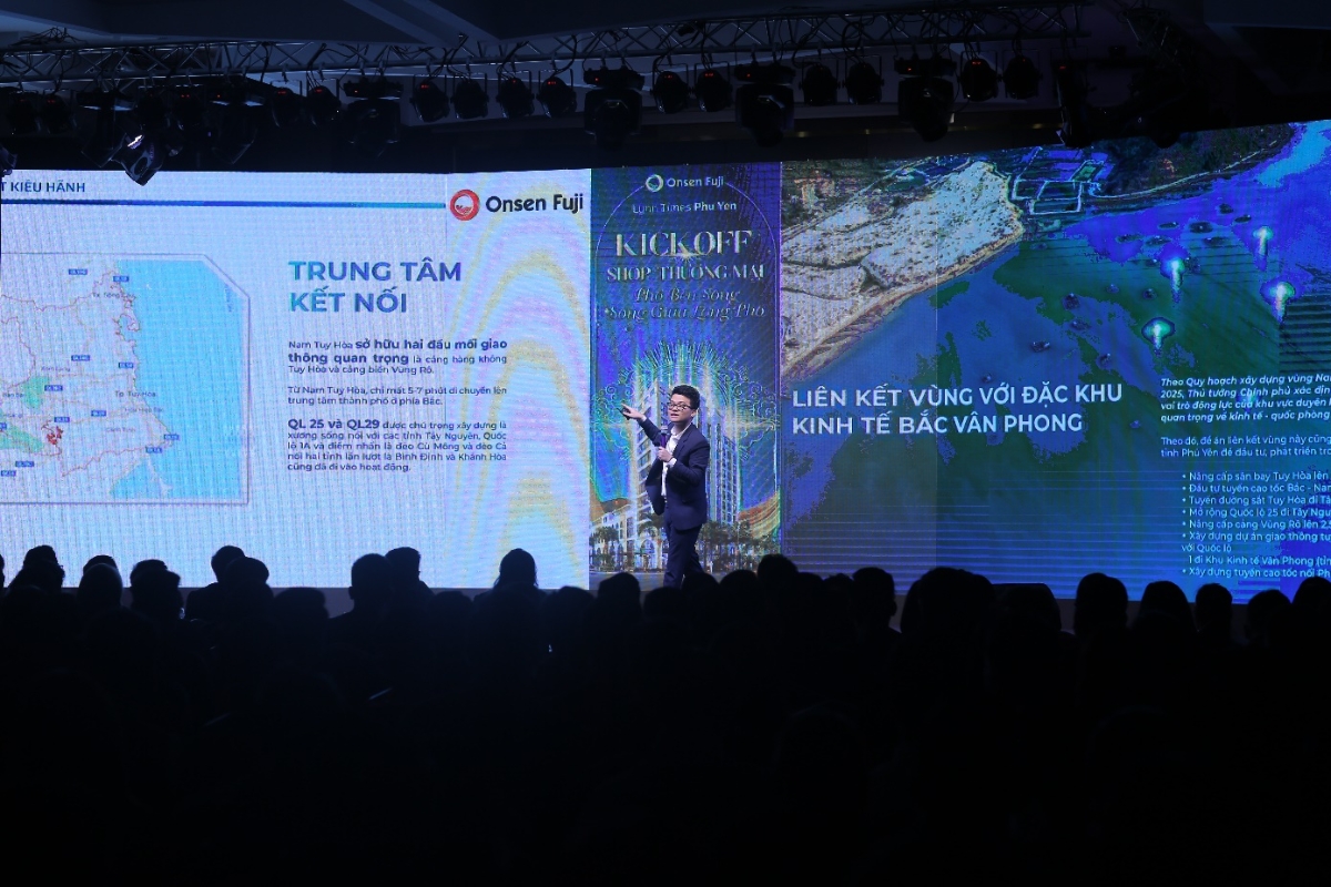 &Ocirc;ng Nguyễn Minh Tuấn - Ph&oacute; Tổng gi&aacute;m đốc Marketing chủ đầu tư Onsen Fuji chia sẻ tại sự kiện. Ảnh Lynn Times Ph&uacute; Y&ecirc;n.