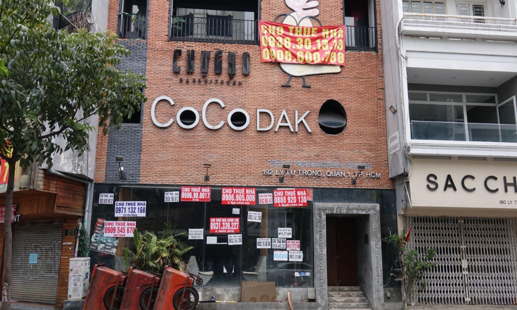 Căn nhà mặt tiền có vị trí rất đẹp trên phố Lý Tự Trọng, TP HCM đã phải đóng cửa suốt nhiều tháng.