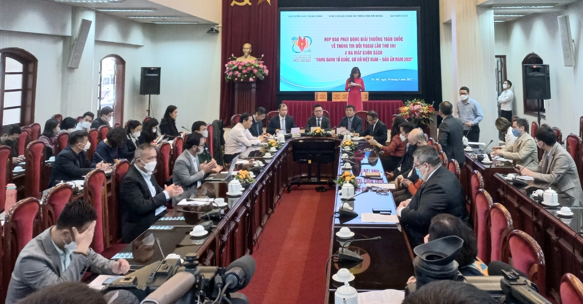 Toàn cảnh họp báo. Ảnh - Nhật Dương. 