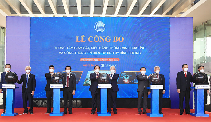 Tỉnh B&igrave;nh Dương ra mắt Trung t&acirc;m Gi&aacute;m s&aacute;t, điều h&agrave;nh th&ocirc;ng minh.