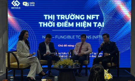 Các diễn giả tại Toạ đàm “Cơ hội phát triển Kinh tế số quốc gia và khát vọng hùng cường” sáng 19/4.