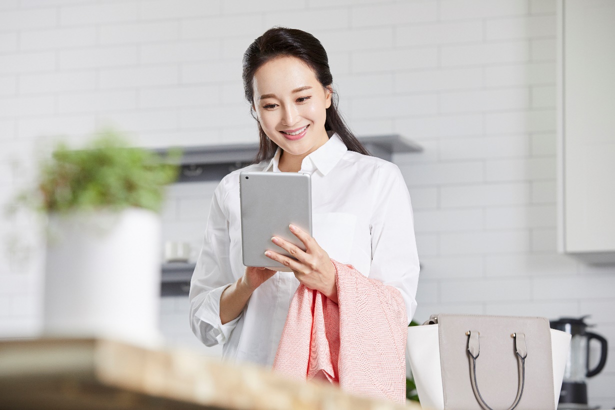 Với nhiều tính năng vượt trội, ứng dụng LIME Pro được thiết kế riêng hỗ trợ tối ưu hoá công việc của tư vấn tài chính.